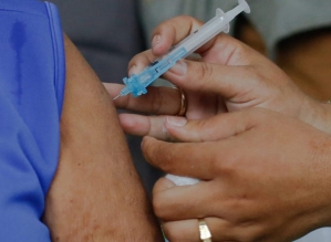 Doria diz que adotará quarta dose da vacina contra a covid-19 para toda a população de SP