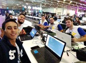 Estudantes da ADS Eduvale participam da 12a edição da Campus Party