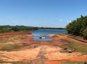 Representantes se reúnem para discutir impactos causados pela baixa da Represa de Jurumirim