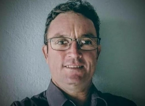 Homem morre em acidente entre moto e carro em São Manuel