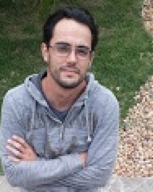 Neto de avareenses lança livro “O Exílio dos Escravos”