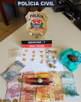Avaré: Polícia Civil prende dupla em flagrante por tráfico de drogas