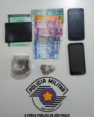 PM de Avaré detêm 4 por crime de tráfico e porte de drogas neste final de semana