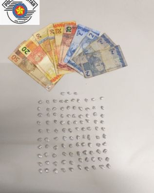 Casal é preso com mais de 100 pedras de crack em Avaré