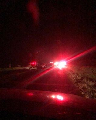 Duas pessoas morrem após veículos baterem de frente em rodovia de Itaí