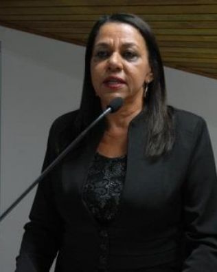 Marialva Biazon questiona sobre medidas para diminuir casos de  suicídio
