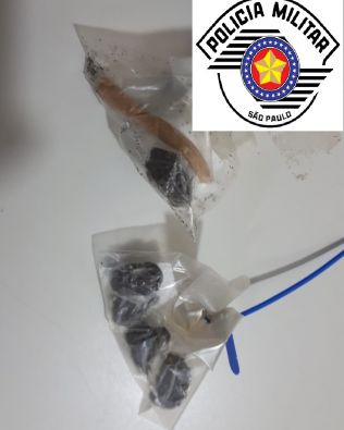 Um “menor de idade” e um adulto são flagrados com drogas em Cerqueira César