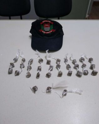 Homem é preso pela Polícia Civil por tráfico de drogas