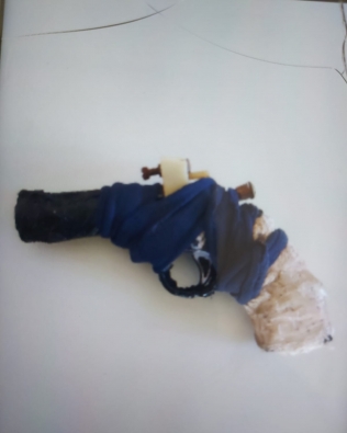 Aluno de Avaré mantinha “simulacro de arma” em casa; ele alega que sofria bullying na escola