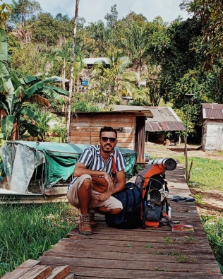 Escritor de Cerqueira César/SP Pesquisa Cultura Indígena na Fronteira Brasil-Guiana Francesa