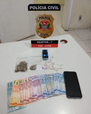 Avaré: Investigado por tráfico, homem é preso em casa com maconha, cocaína e crack